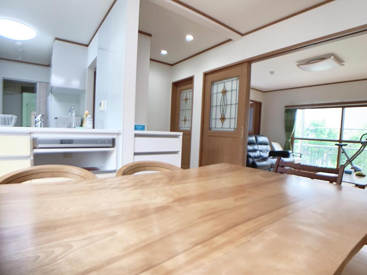 Itsukaichi First Villa Hiroshima Buitenkant foto